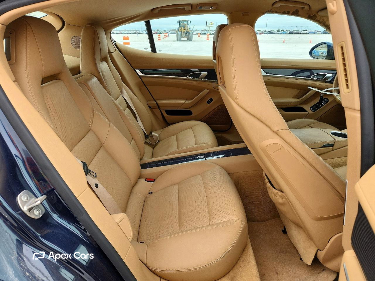Porsche Panamera 2014