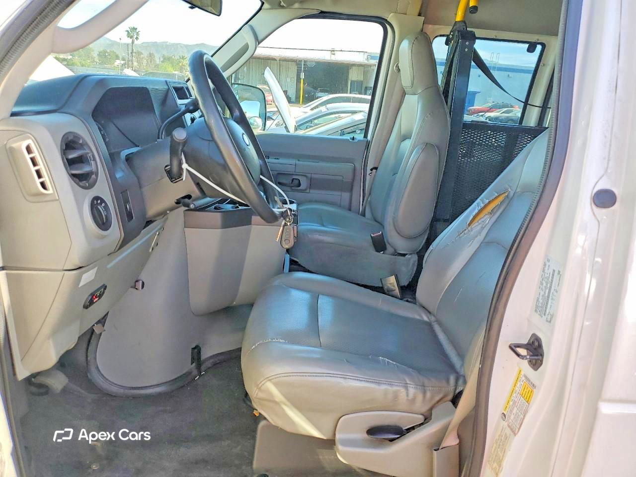 Ford Econoline 2009