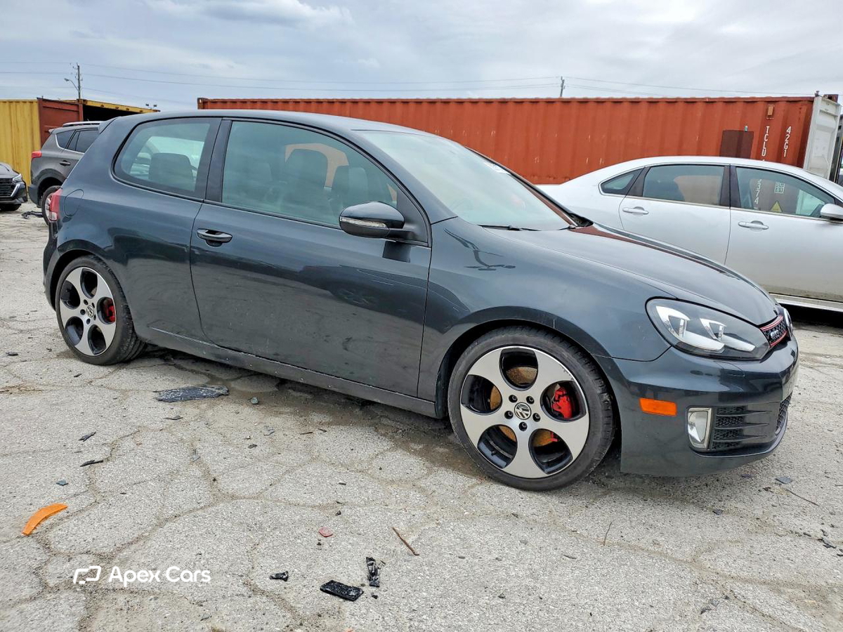 Volkswagen GTI 2011