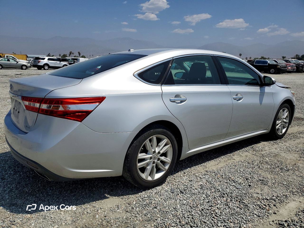 Toyota Avalon 2014