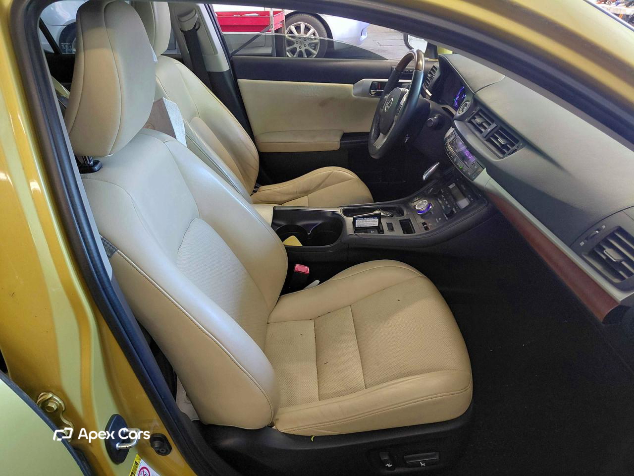 Lexus CT 2013