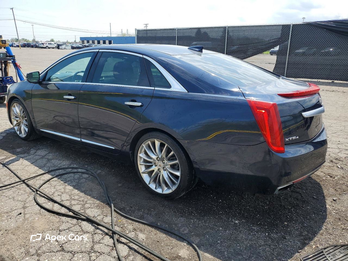 Cadillac XTS 2015