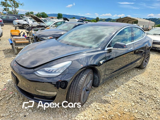 Tesla Model 3 2019 - Zdjęcie 1 z 13