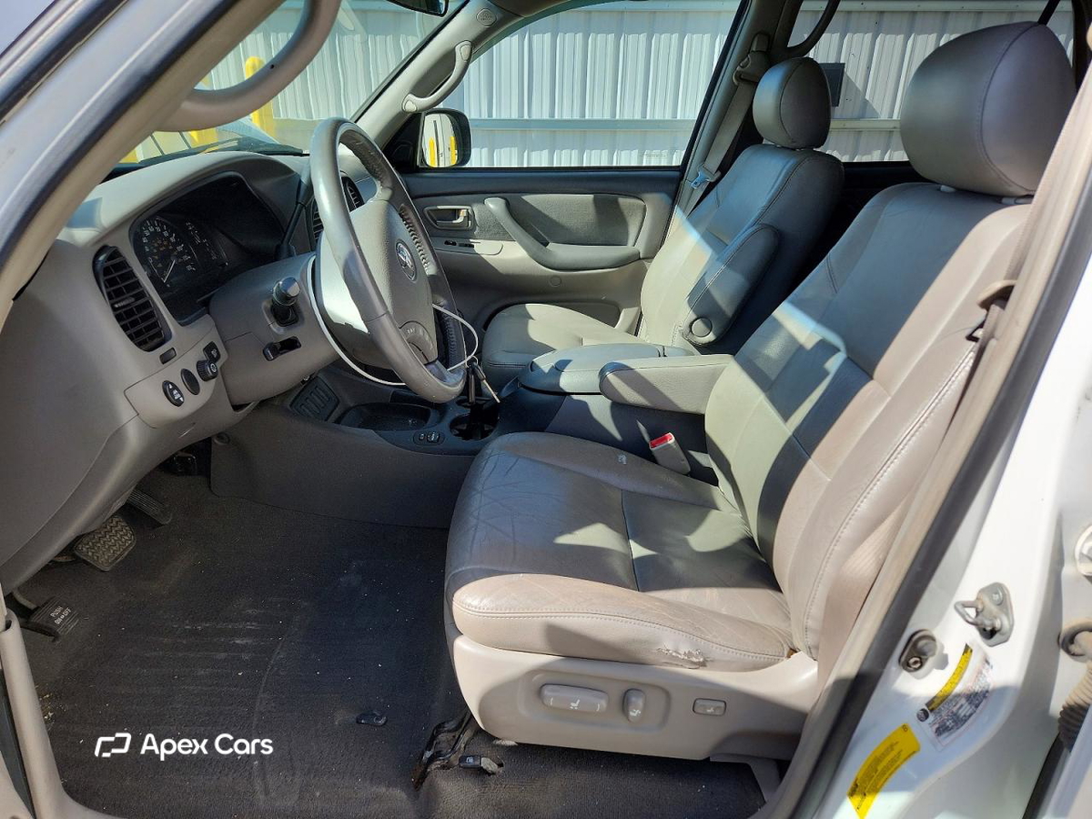 Toyota Sequoia 2006