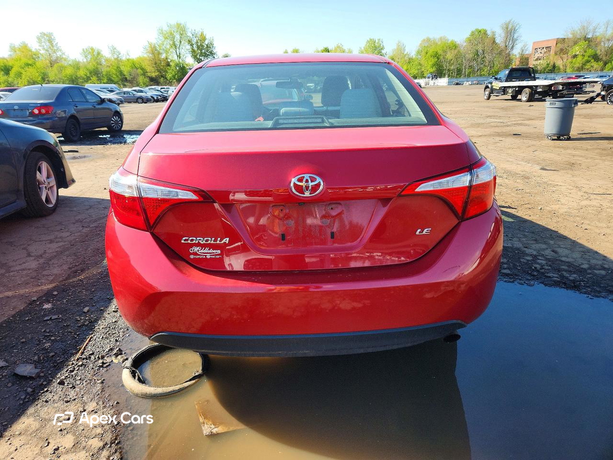 Toyota Corolla 2015
