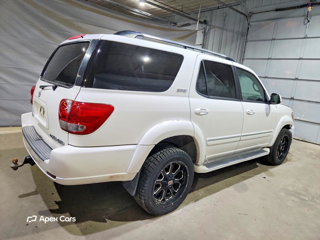 Toyota Sequoia 2005