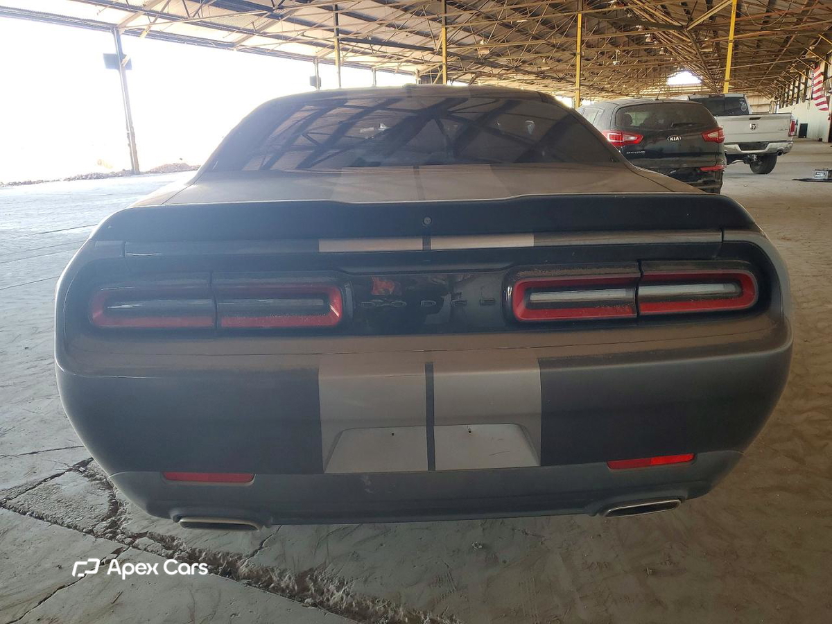 Dodge Challenger 2020