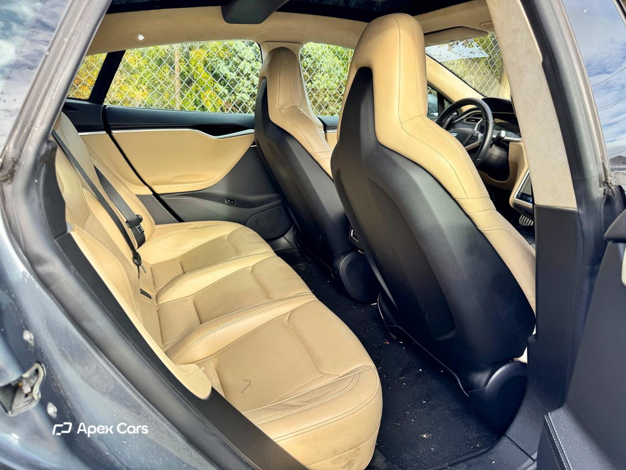 Tesla Model S 2014
