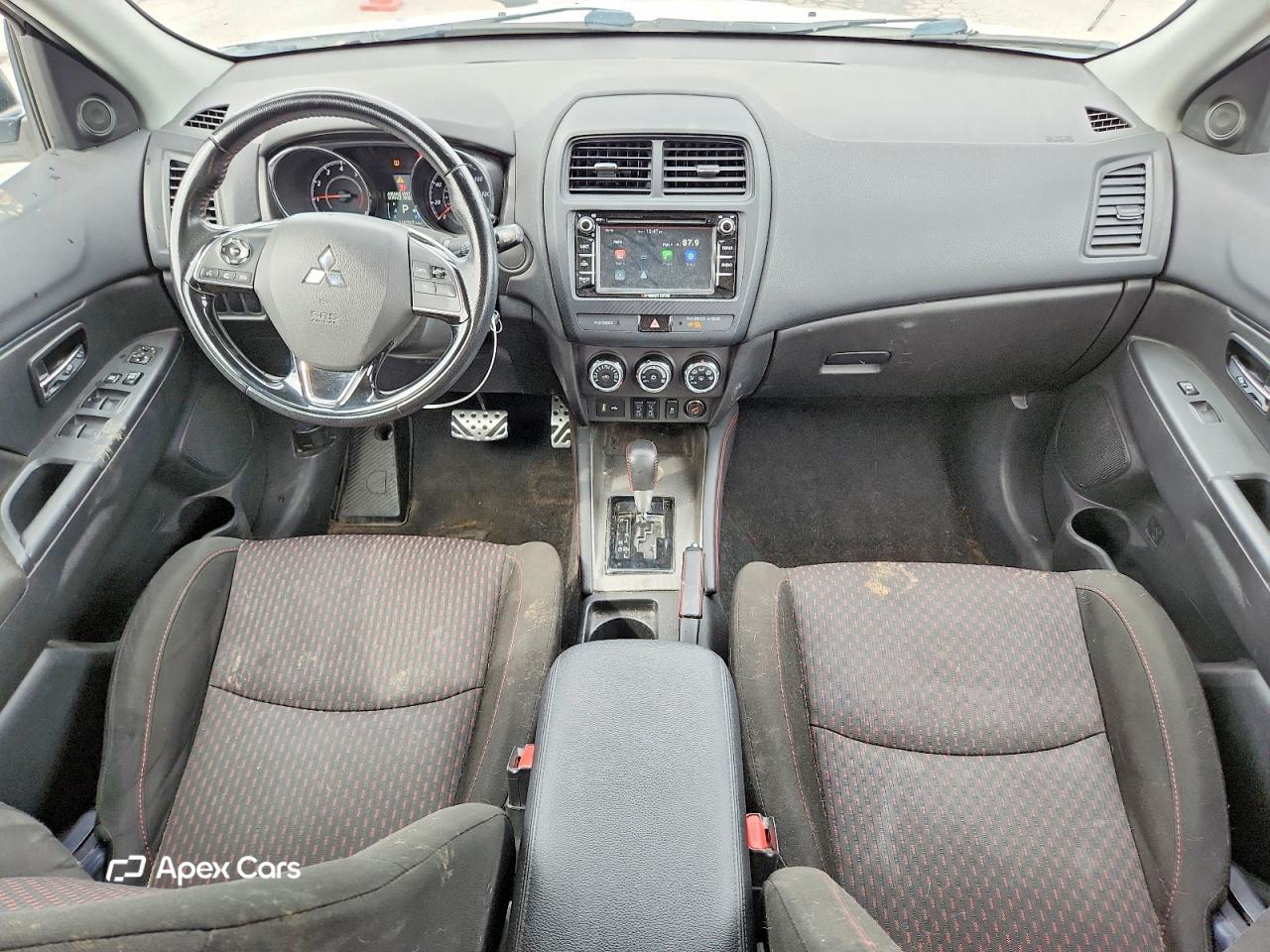Mitsubishi Outlander 2018