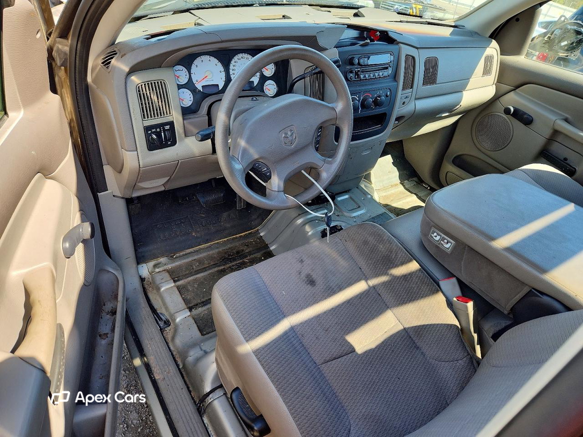 Dodge RAM 2002