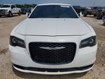 Chrysler 300 2016