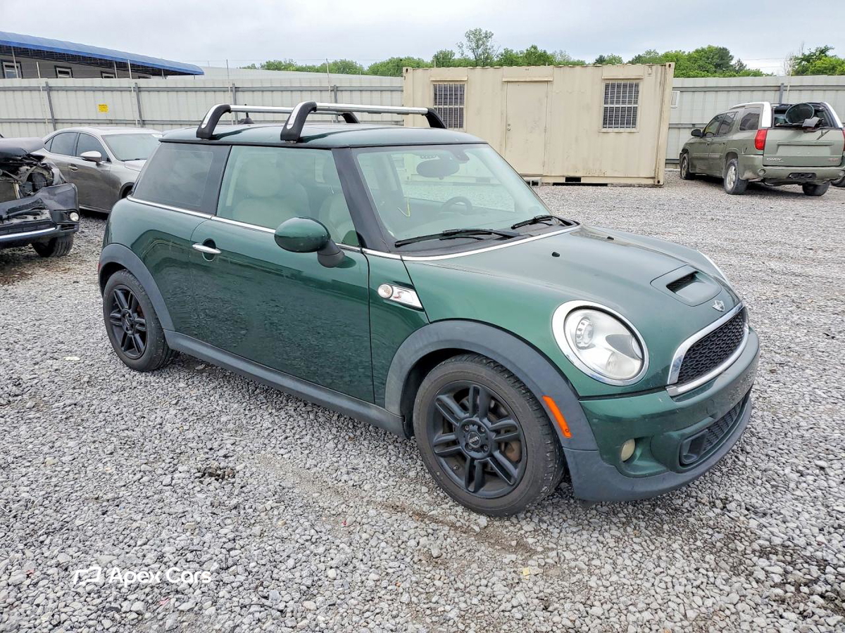 MINI Cooper 2013