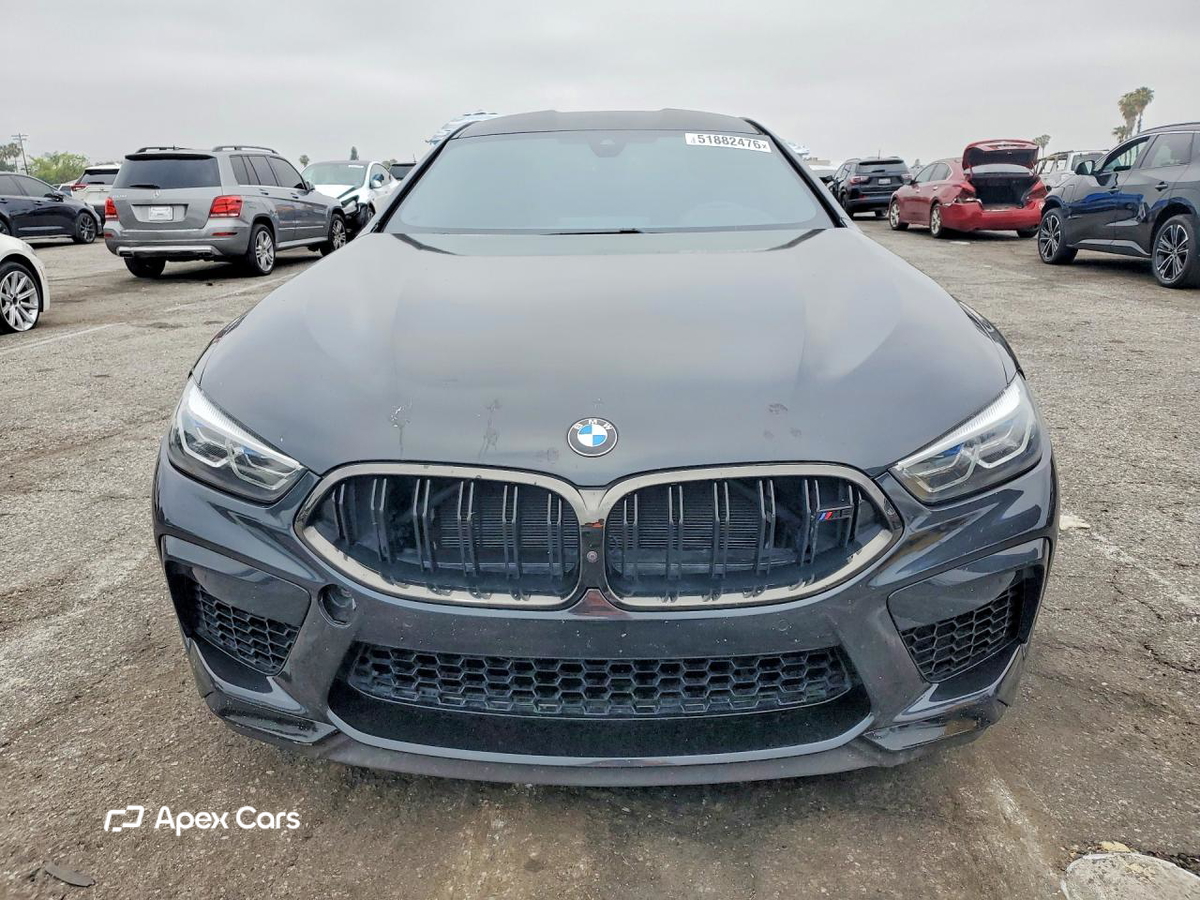BMW M8 2022