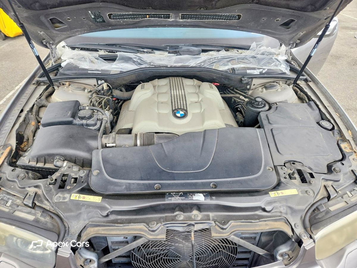 BMW Series 7 2003