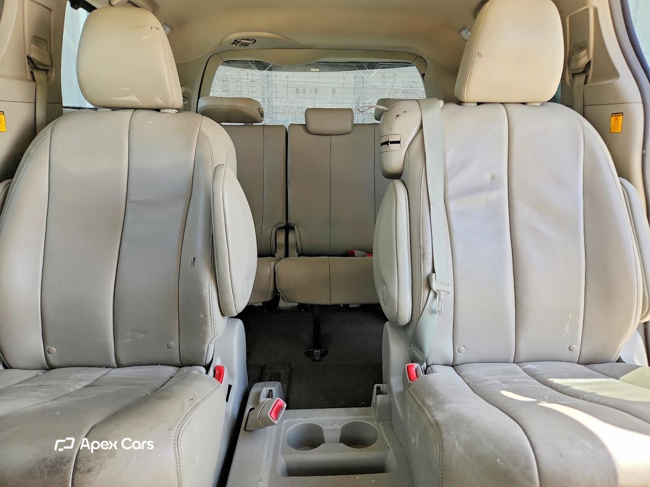 Toyota Sienna 2012