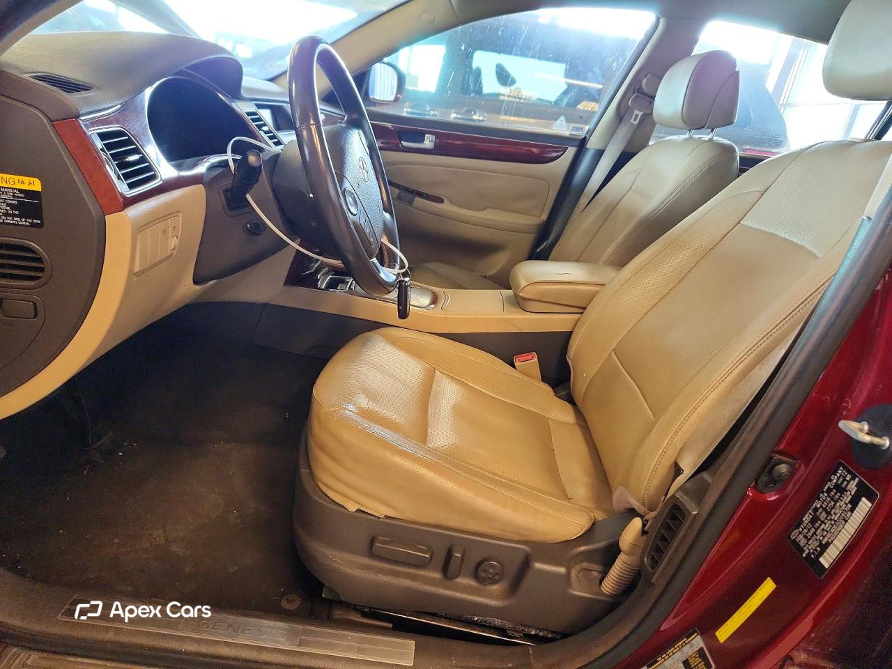 Hyundai Genesis 2012
