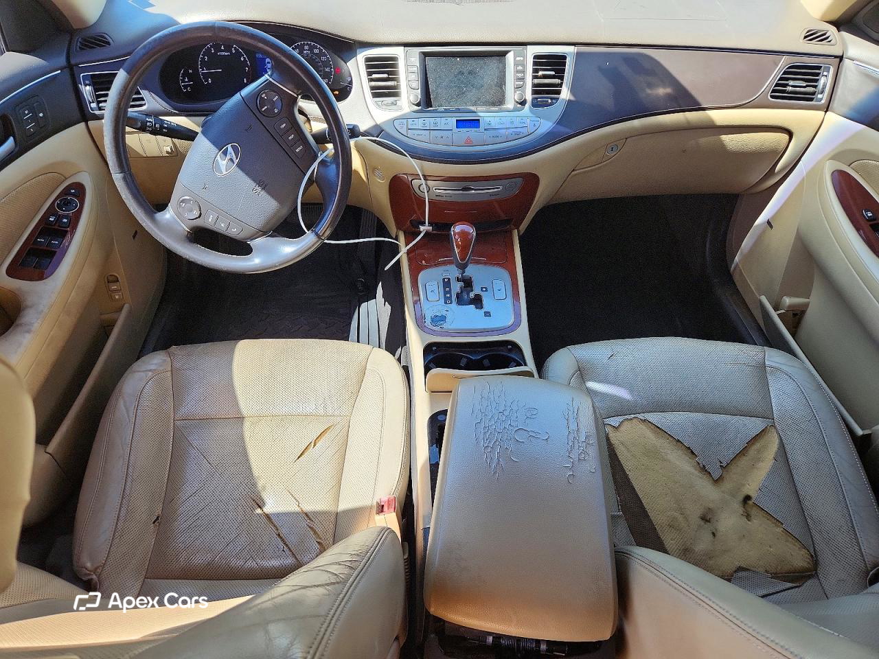 Hyundai Genesis 2013
