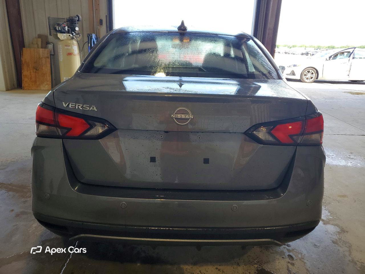 Nissan Versa 2025