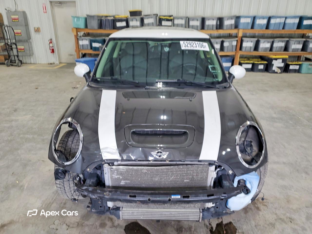 MINI Cooper 2012