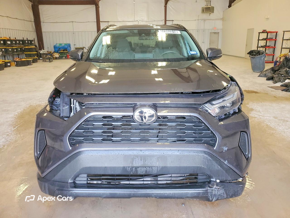 Toyota RAV 4 2025