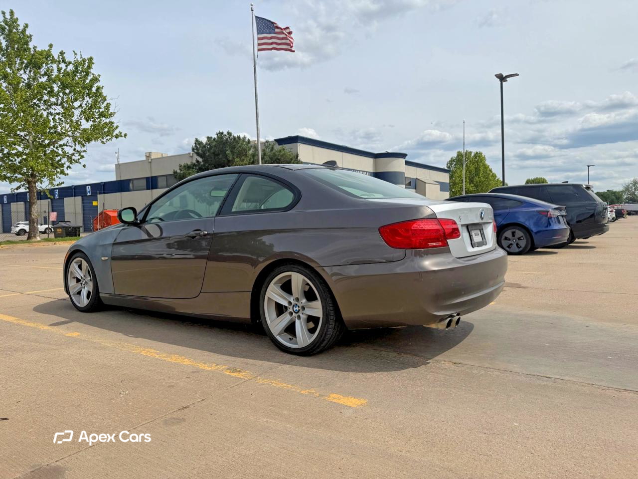 BMW Series 3 2011
