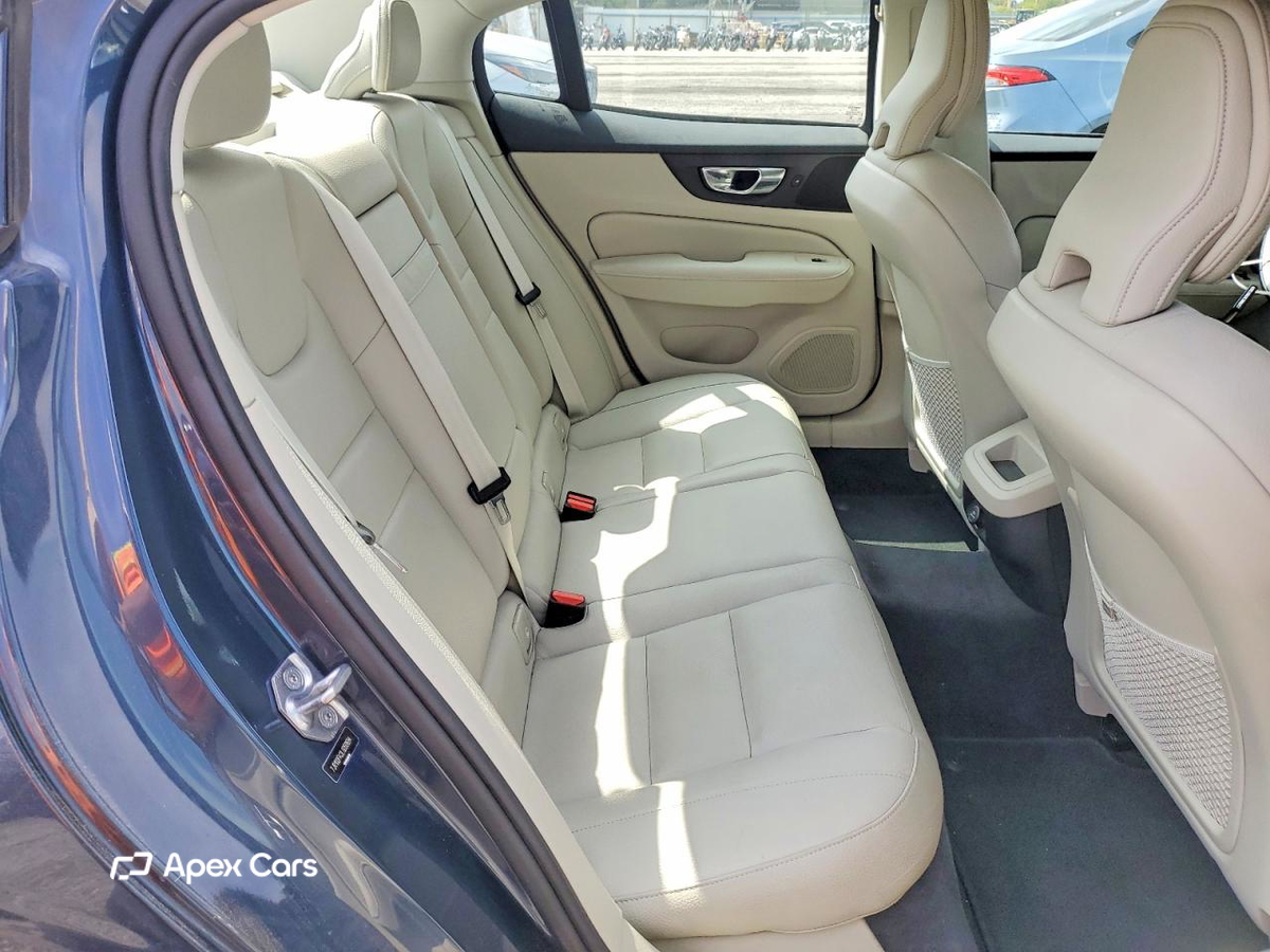 Volvo S60 2020