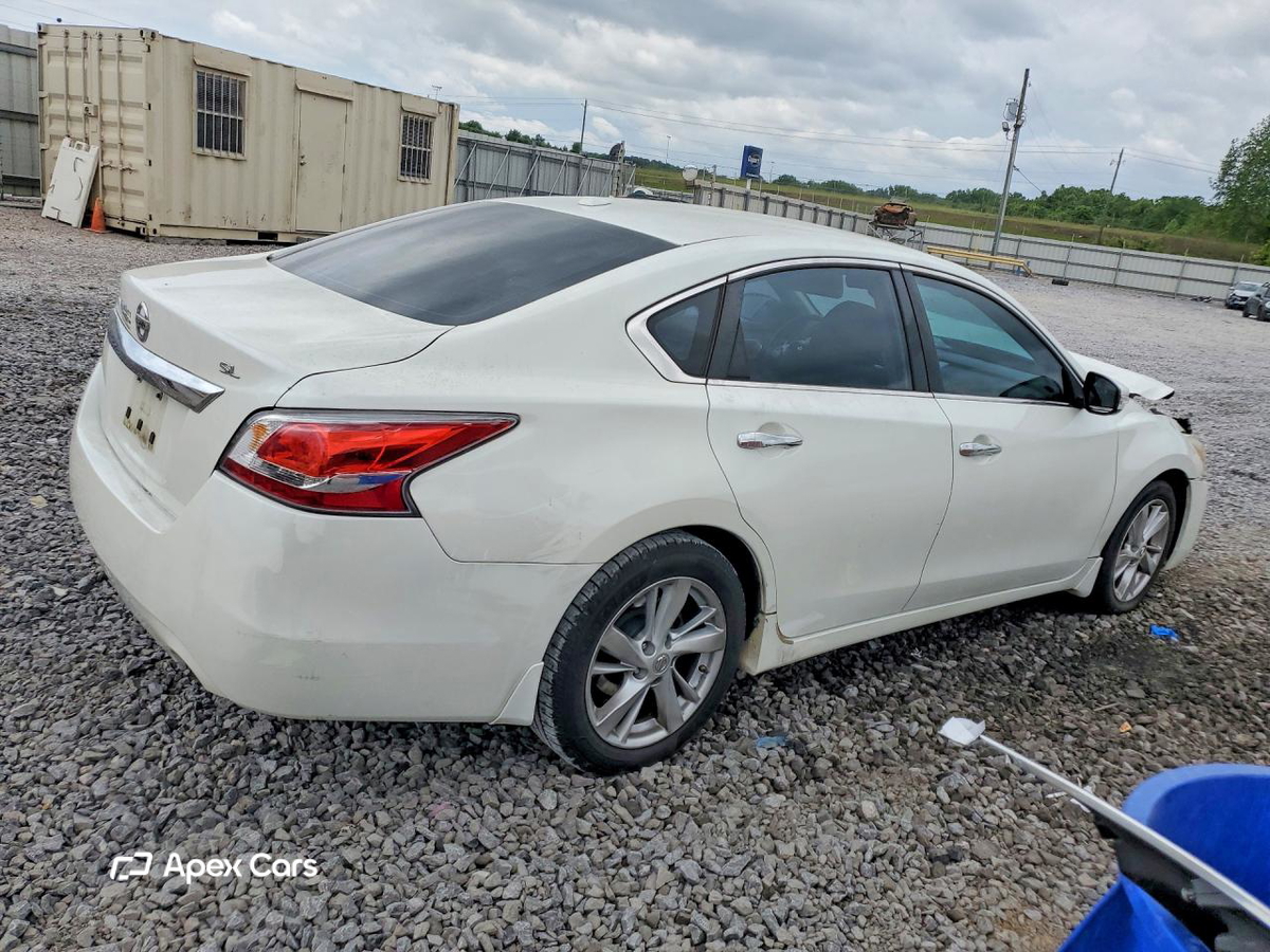 Nissan Altima 2015
