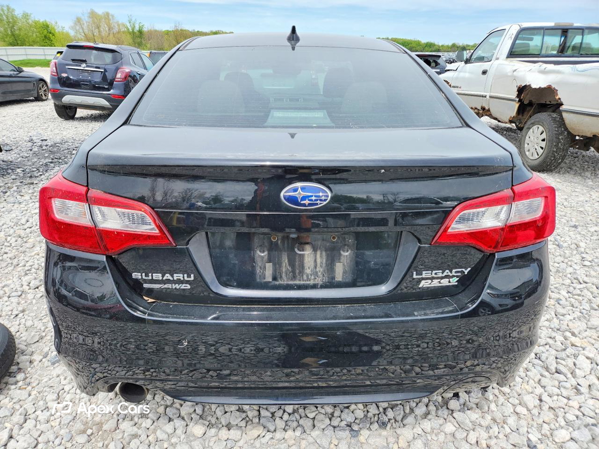 Subaru Legacy 2017