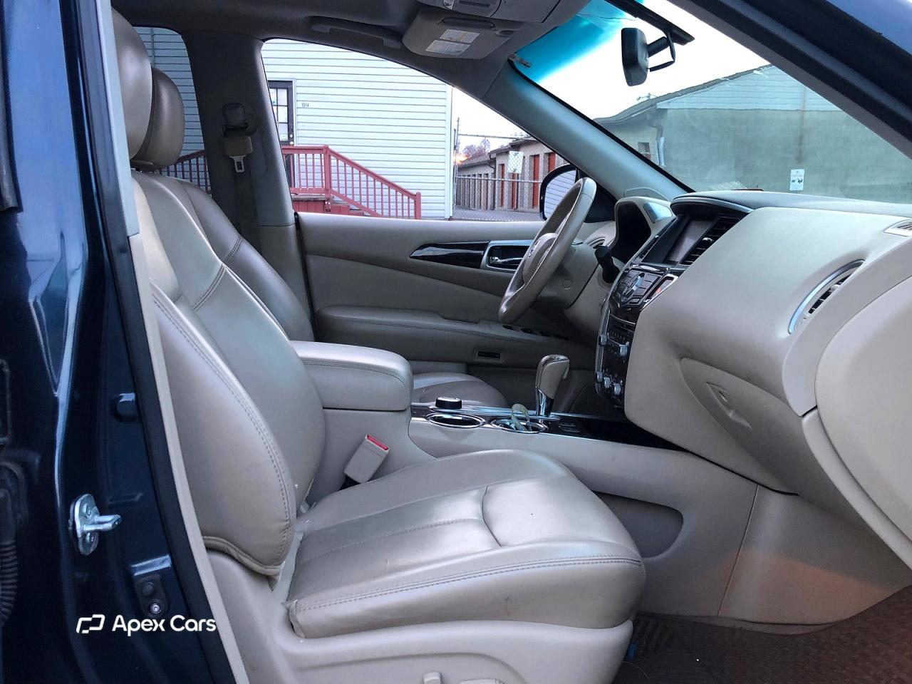 Nissan Pathfinder 2014