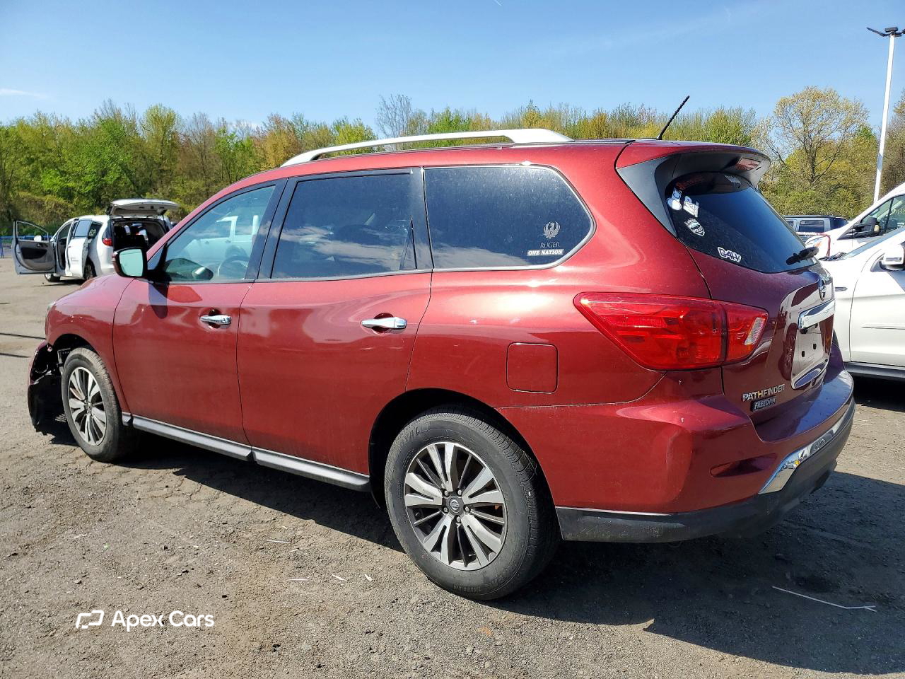 Nissan Pathfinder 2017