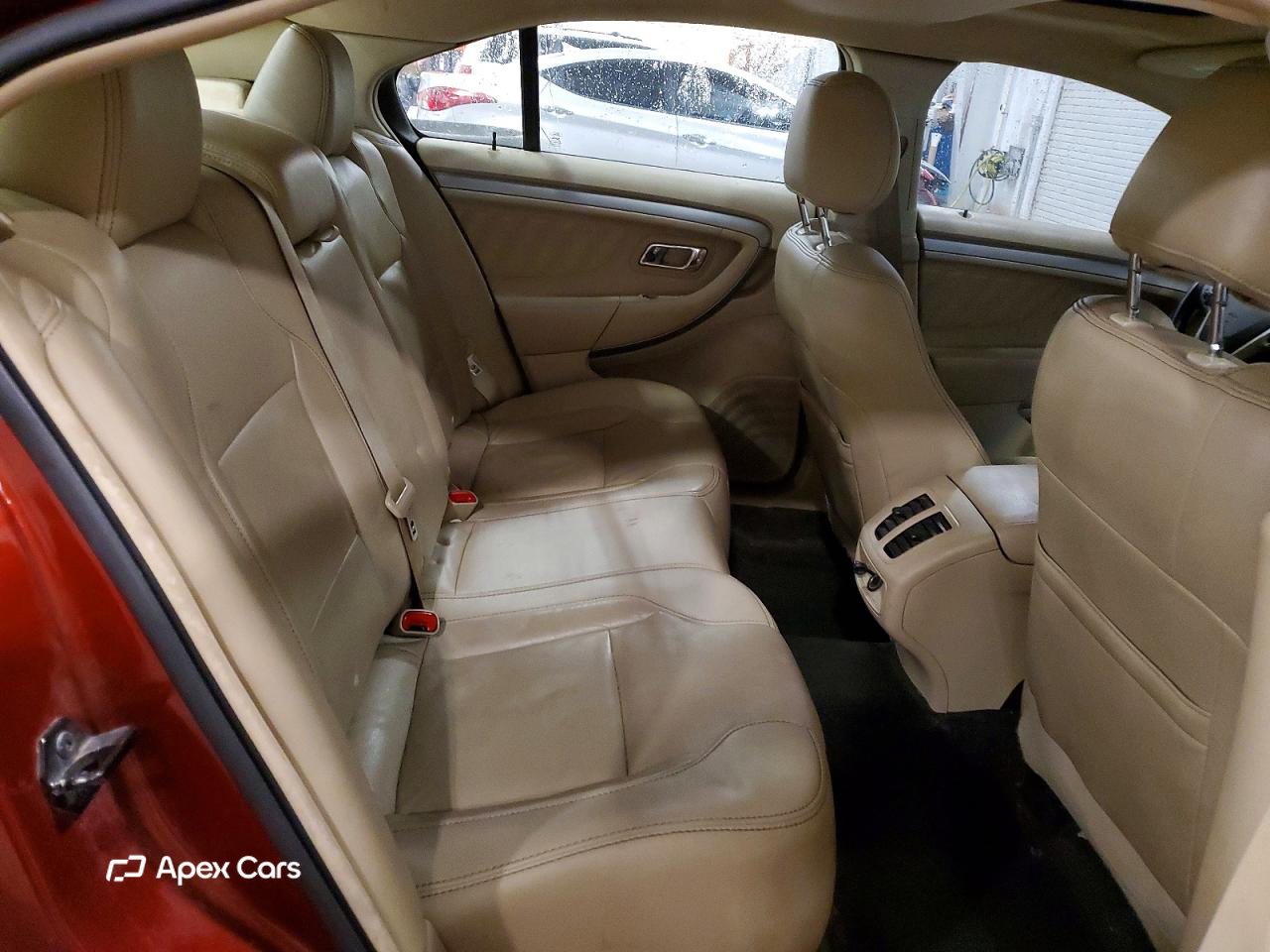 Ford Taurus 2014