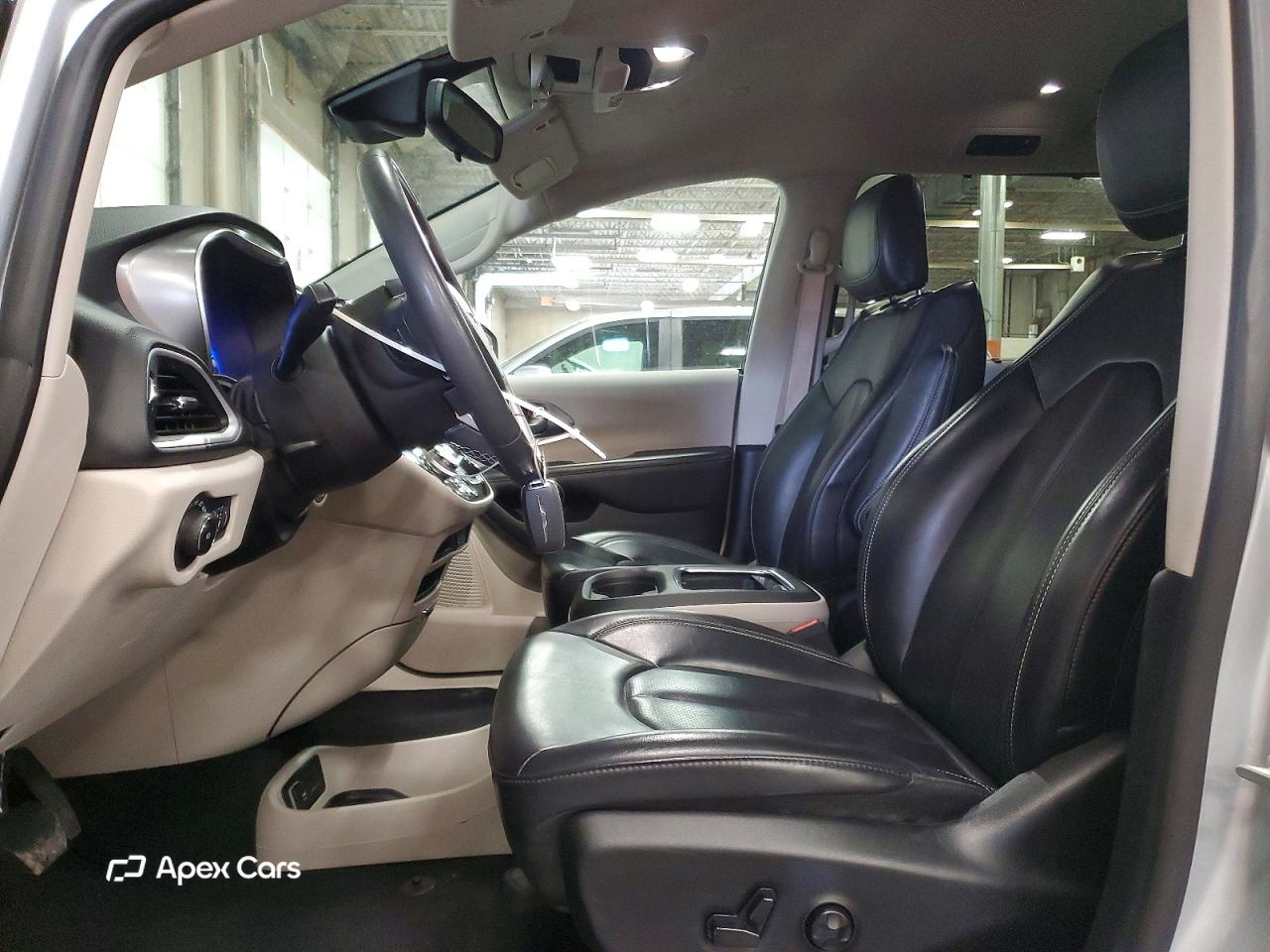 Chrysler Pacifica 2023