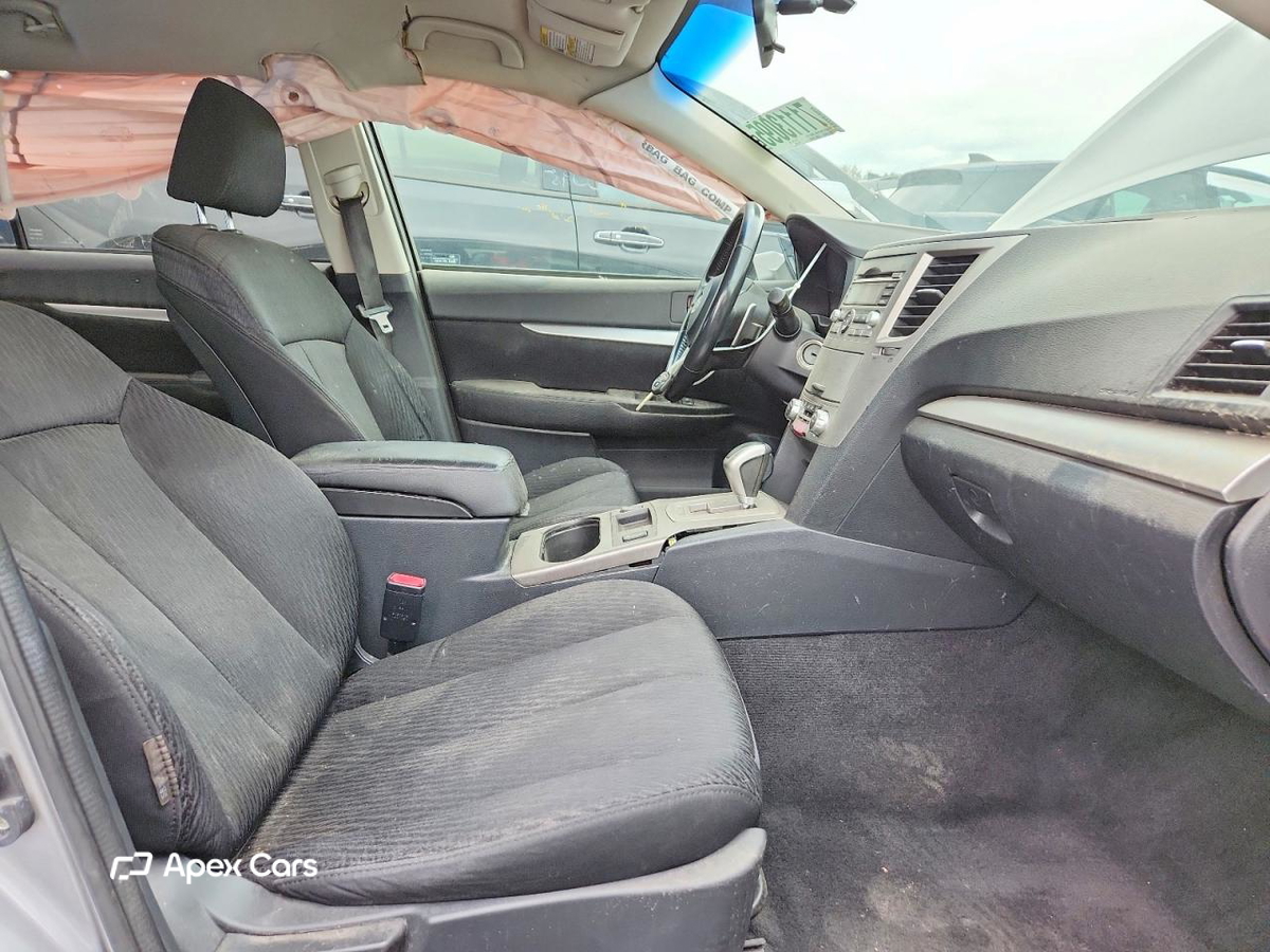 Subaru Outback 2010