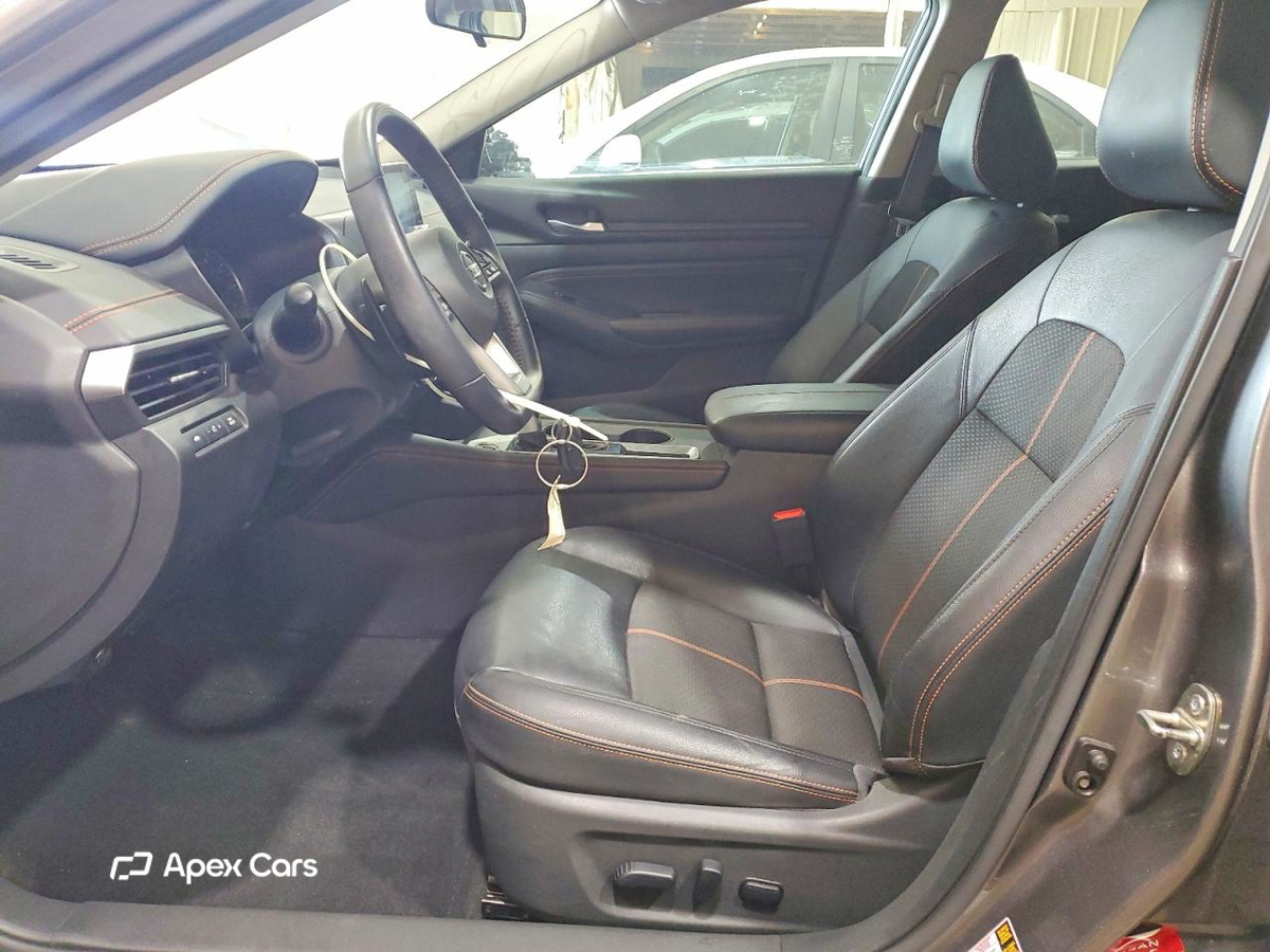 Nissan Altima 2020