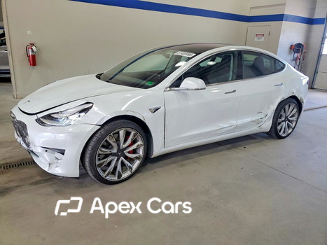 Tesla Model 3 2018 - Image 1 of 12