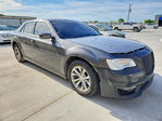 Chrysler 300 2016