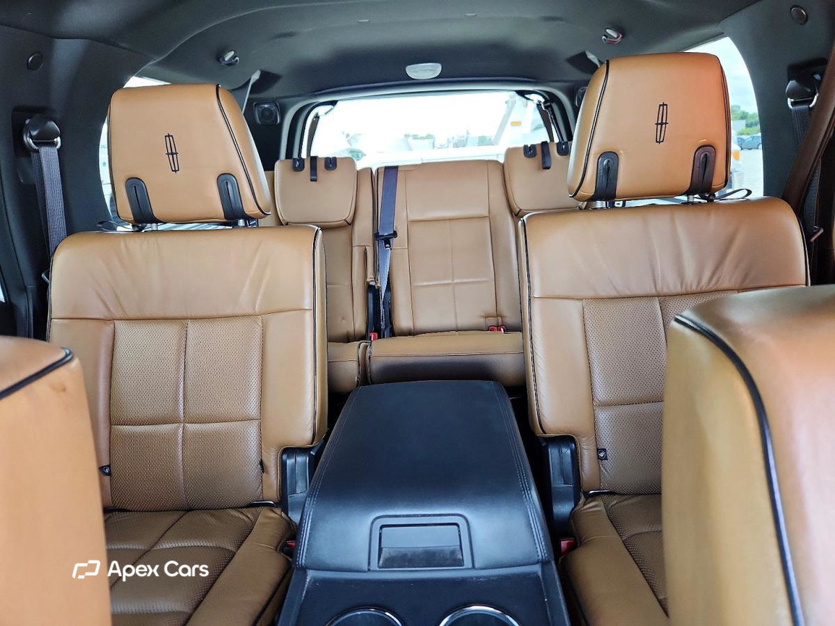 Lincoln Navigator 2012
