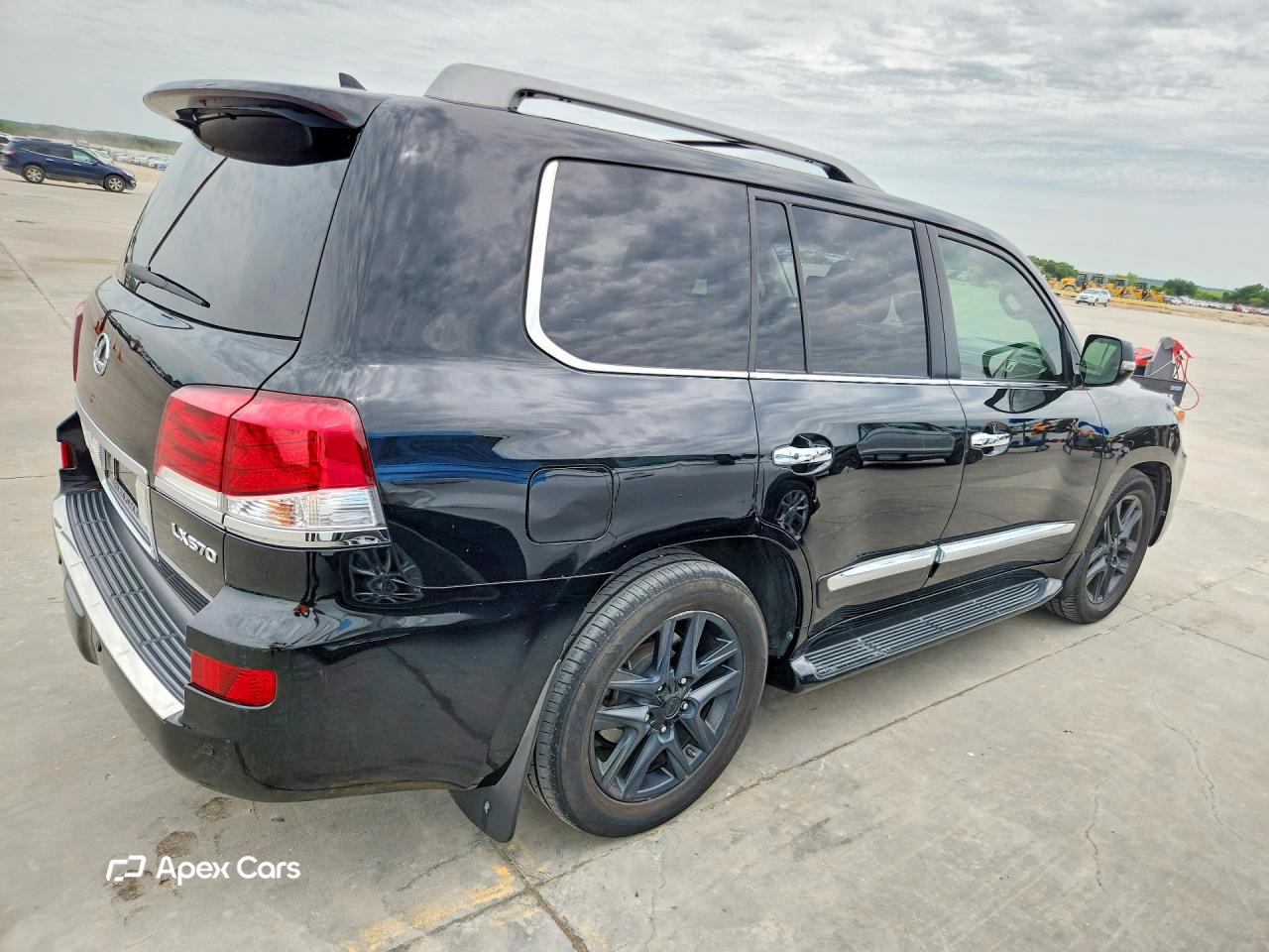 Lexus LX 2015