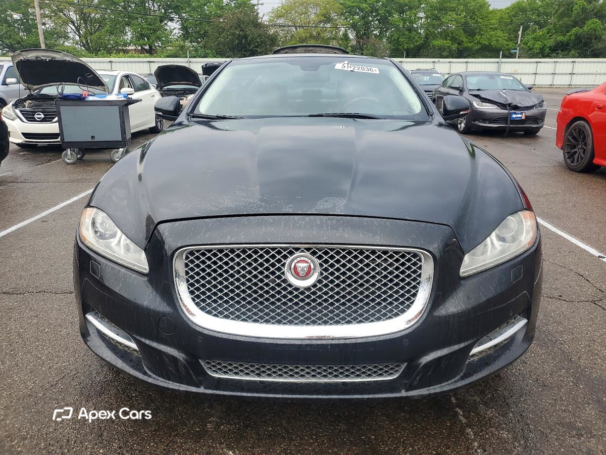 Jaguar XJ 2015