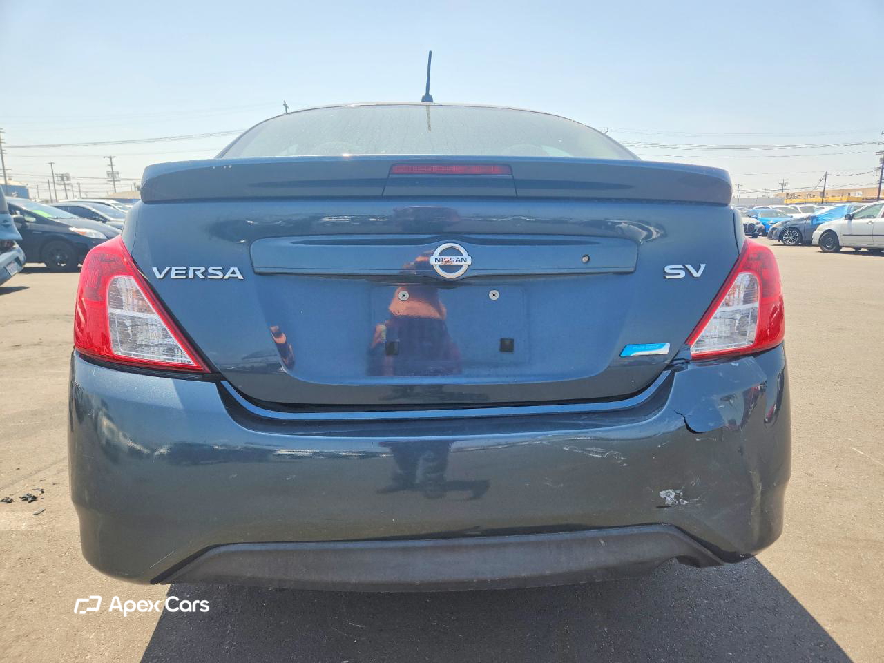 Nissan Versa 2016