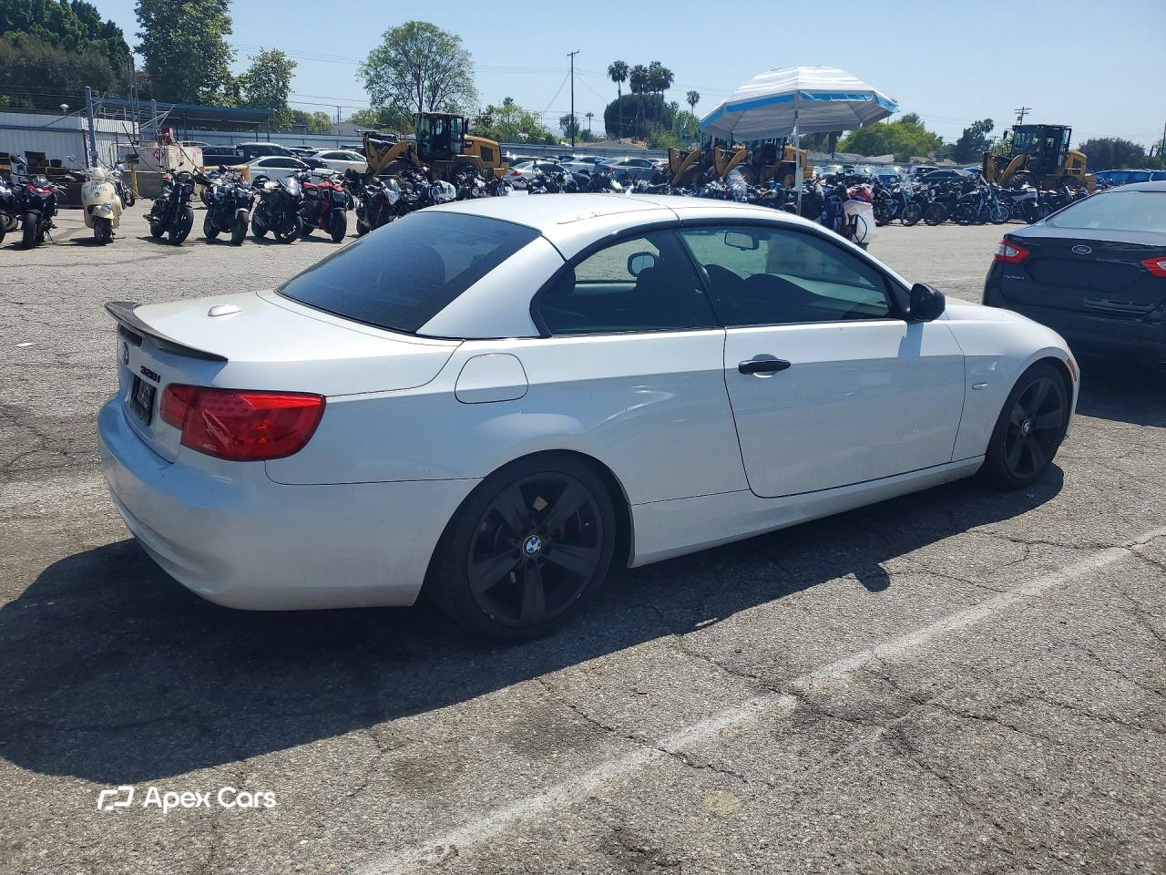 BMW Series 3 2011