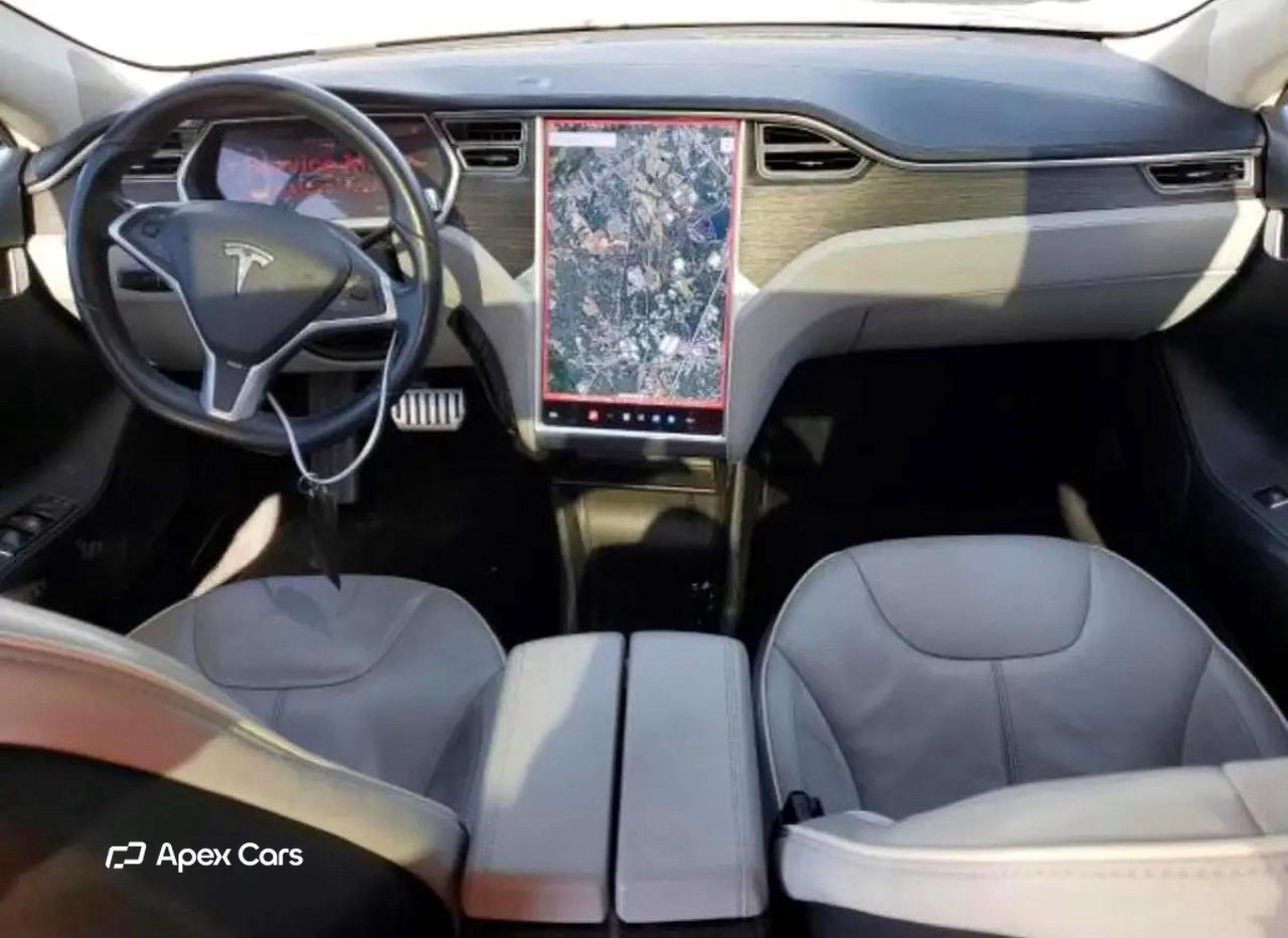Tesla Model S 2013