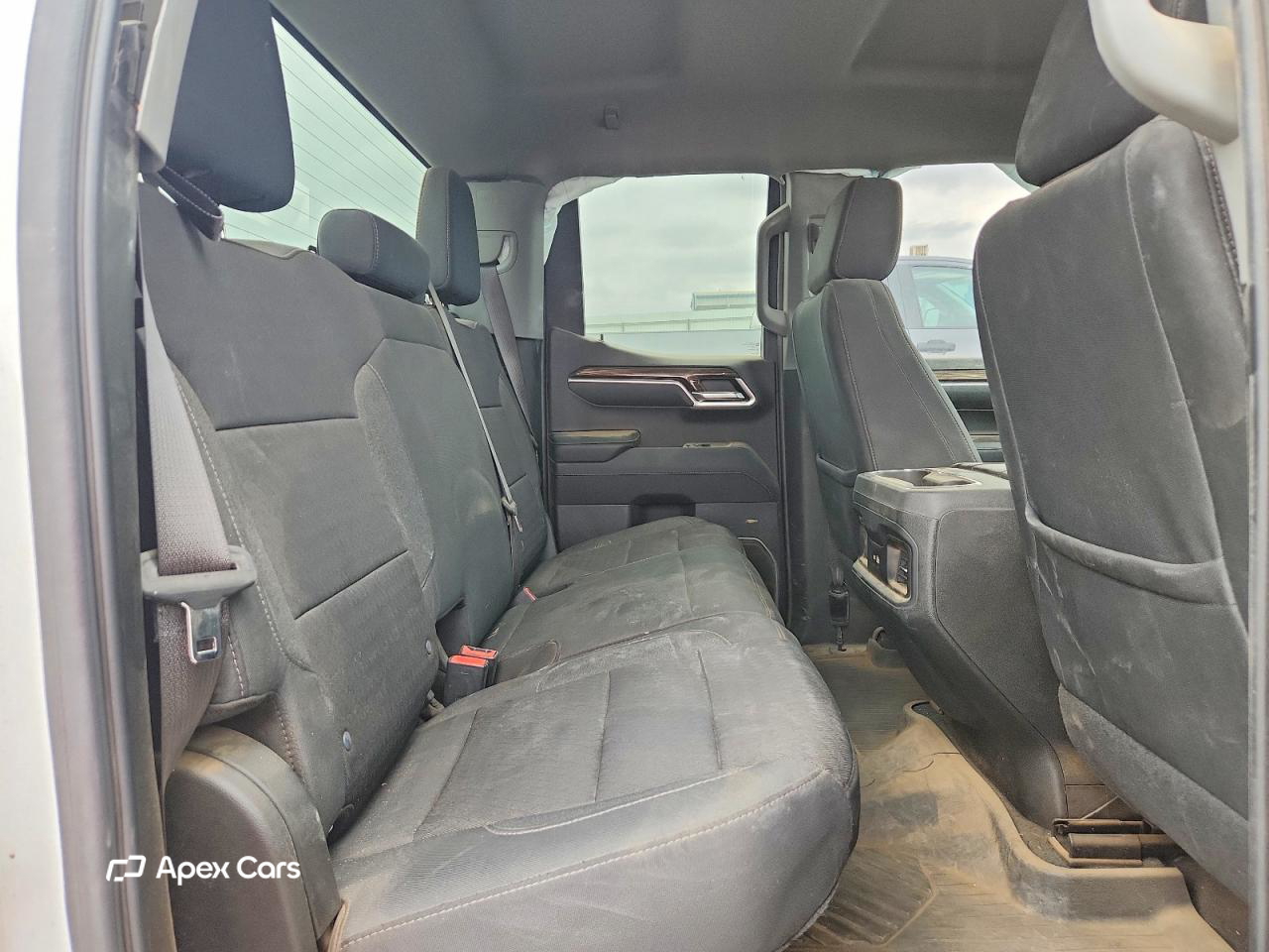 Chevrolet Silverado 2023