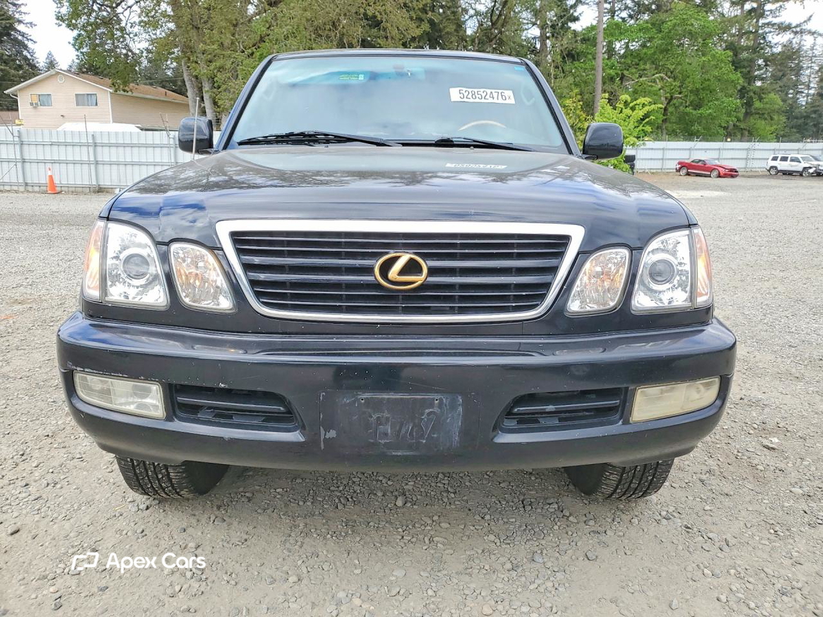 Lexus LX 2000