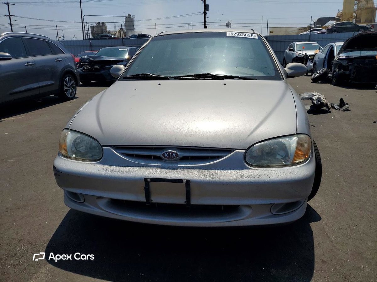 Kia Sephia 2000