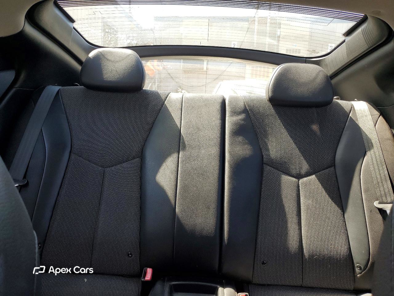 Hyundai Veloster 2013