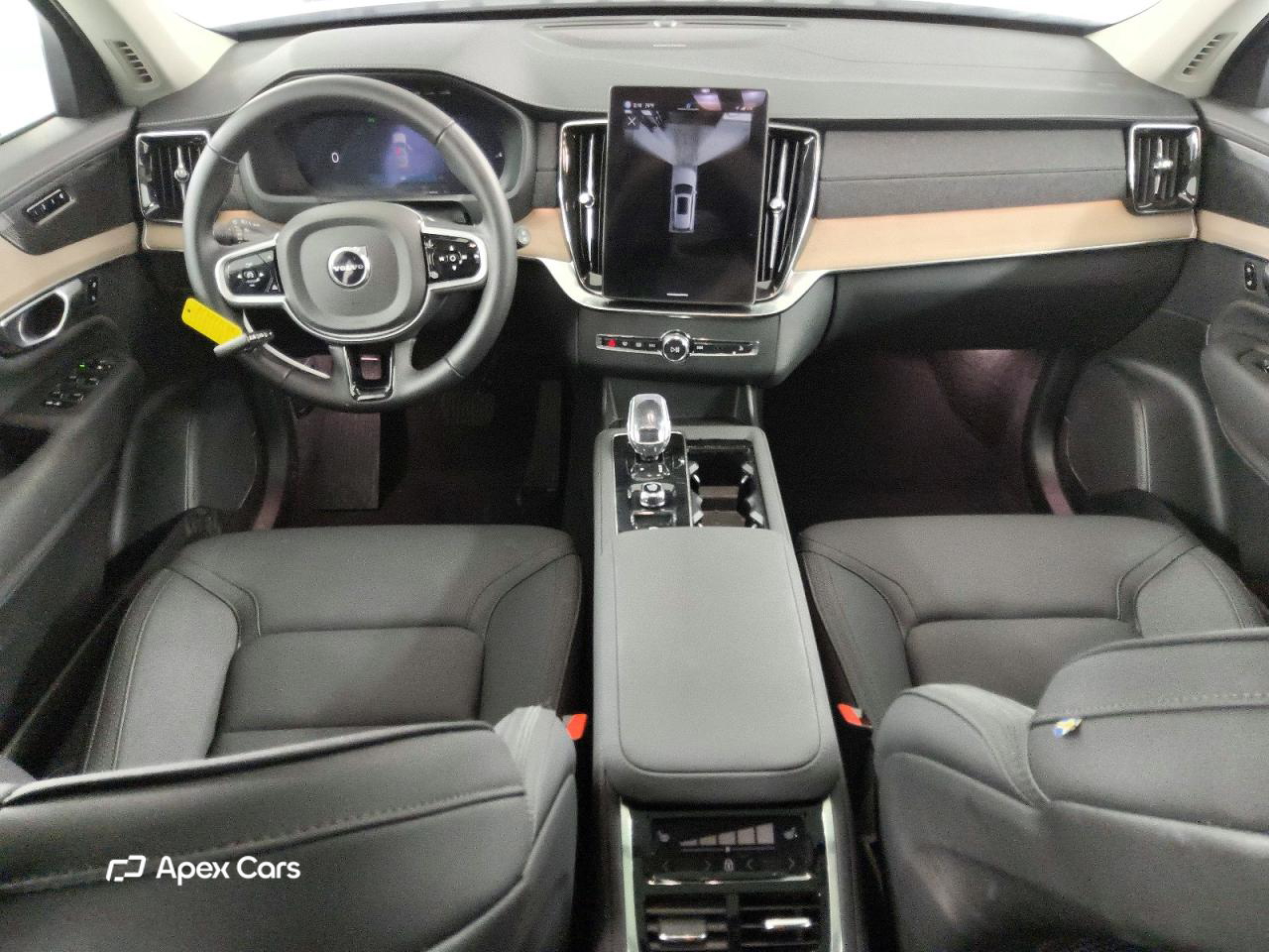 Volvo XC90 2025