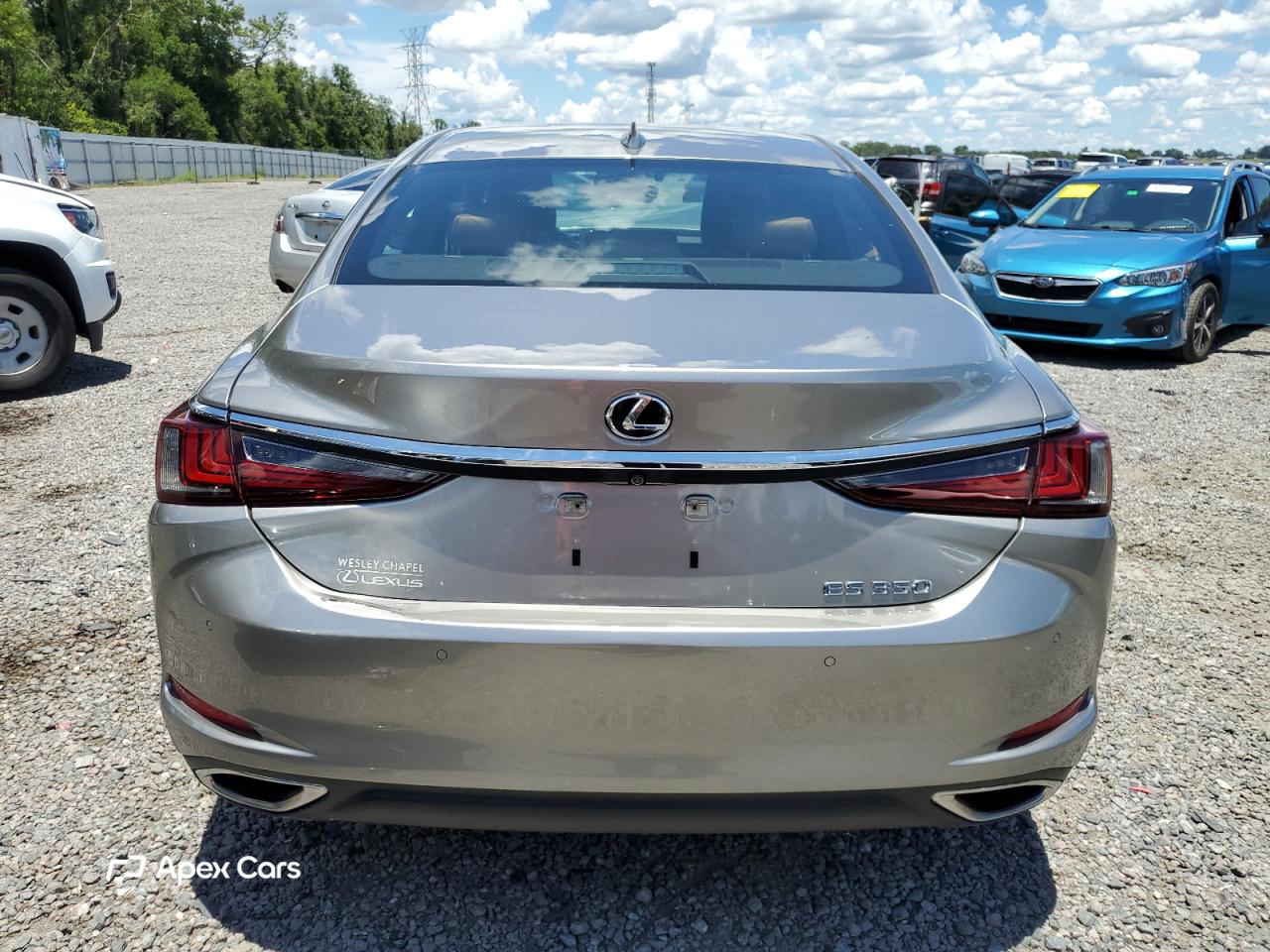 Lexus ES 2021