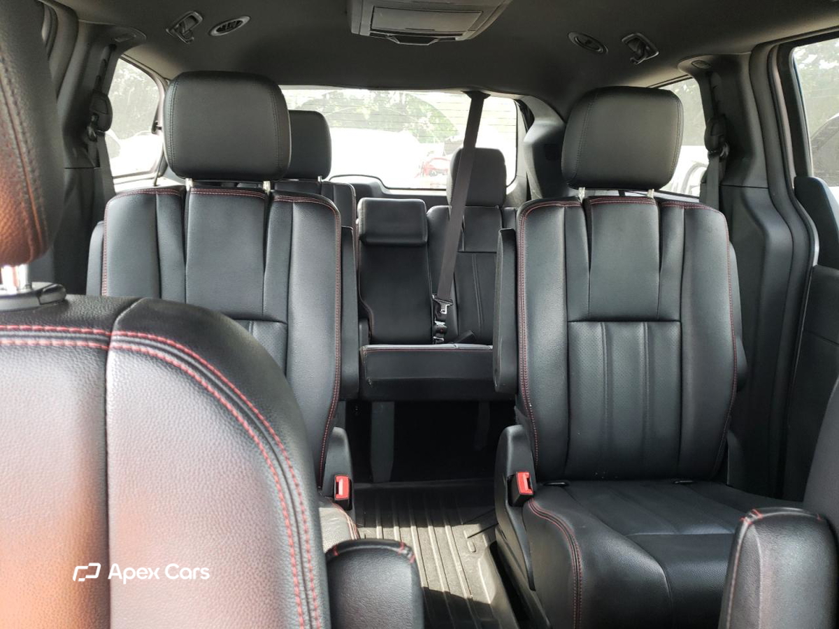 Dodge Caravan 2018