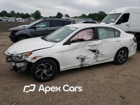 Honda Accord 2017 - Image 1 of 11